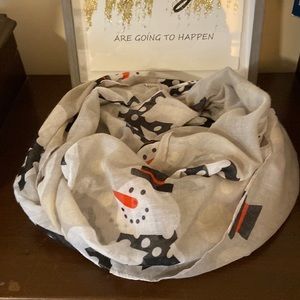 Snowman infinity scarf